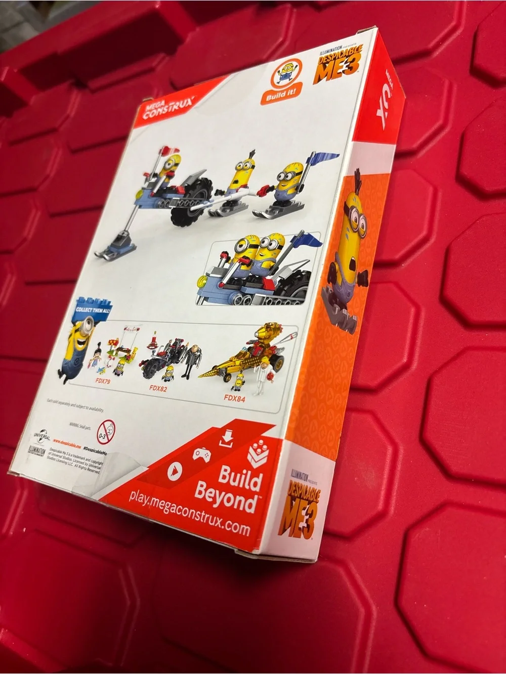 MEGA CONSTRUX~ DESPICABLE ME 3 WILD WATERSKI BIKE 82pcs 2016 - New & Sealed!